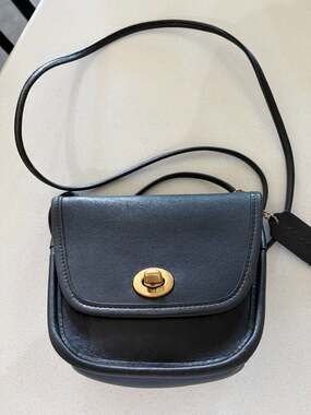 Vintage Coach Everett Crossbody Bag Small Black Glove Tanned Leather 9934